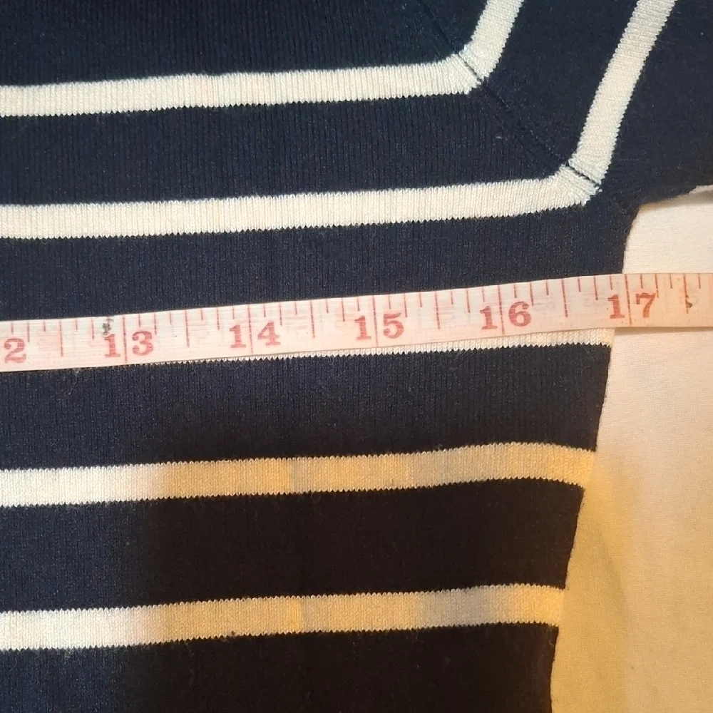 Zara Women's Black and White Striped Crew Neck Sweater Size S